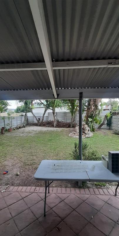 To Let 2 Bedroom Property for Rent in Bloubergstrand Western Cape